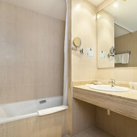 Garbi Cala Millor Hotel