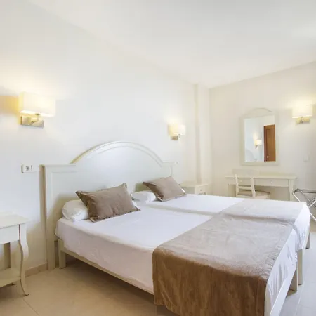Garbi Cala Millor Hotel 4*