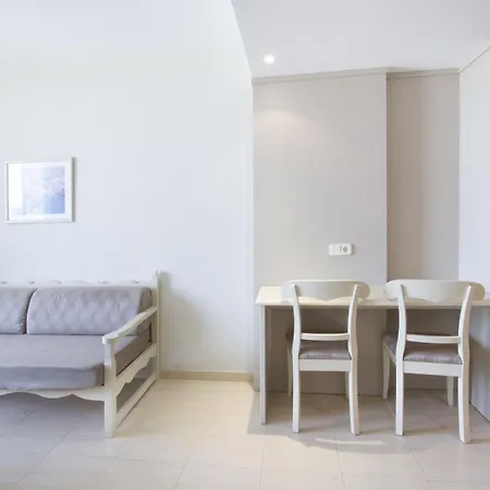 Hotel Garbi